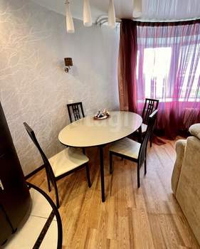 2-к квартира, на длительный срок, 83м2, 5/10 этаж