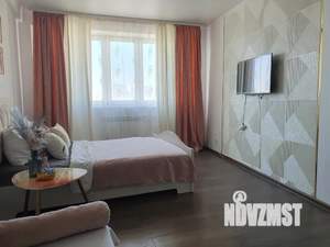 2-к квартира, посуточно, 56м2, 6/17 этаж