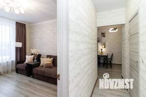 1-к квартира, посуточно, 42м2, 2/4 этаж