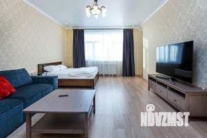 1-к квартира, посуточно, 62м2, 1/1 этаж