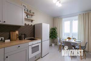 3-к квартира, посуточно, 120м2, 1/1 этаж