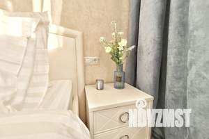 2-к квартира, посуточно, 40м2, 11/19 этаж