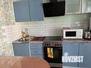 Студия квартира, посуточно, 30м2, 13/16 этаж