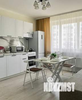 1-к квартира, посуточно, 40м2, 8/14 этаж