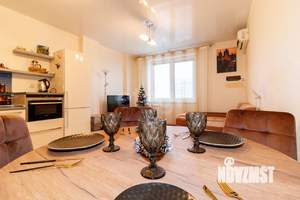 1-к квартира, на длительный срок, 57м2, 13/17 этаж