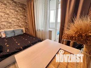 Студия квартира, посуточно, 35м2, 2/15 этаж