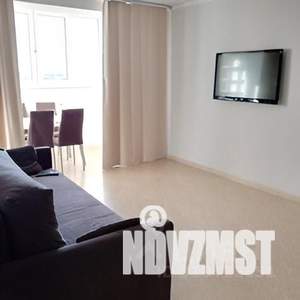 1-к квартира, посуточно, 43м2, 9/14 этаж