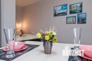 Студия квартира, посуточно, 30м2, 1/19 этаж