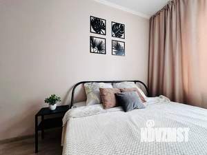 1-к квартира, посуточно, 40м2, 9/18 этаж