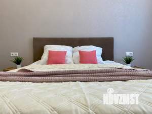 1-к квартира, посуточно, 46м2, 9/16 этаж