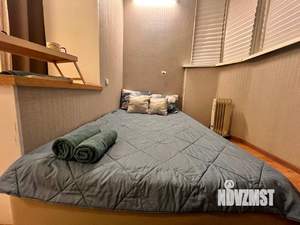 Студия квартира, посуточно, 40м2, 7/15 этаж