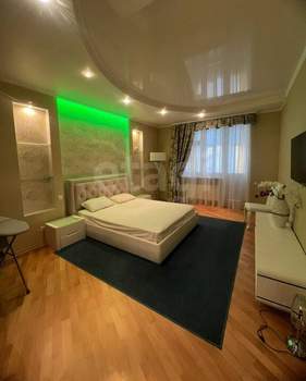 3-к квартира, на длительный срок, 140м2, 3/7 этаж