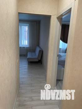 1-к квартира, посуточно, 40м2, 8/10 этаж