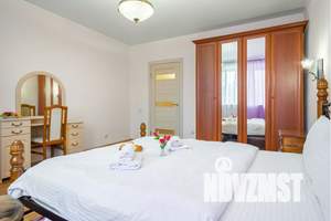 2-к квартира, посуточно, 57м2, 3/10 этаж