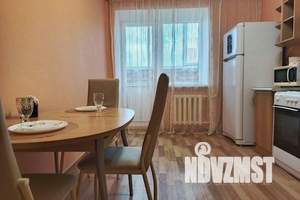 1-к квартира, посуточно, 54м2, 14/14 этаж