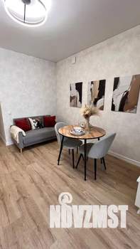 Студия квартира, посуточно, 33м2, 7/12 этаж