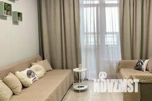 1-к квартира, посуточно, 40м2, 4/4 этаж