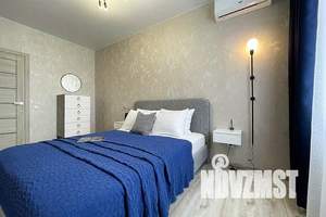 1-к квартира, посуточно, 45м2, 13/23 этаж