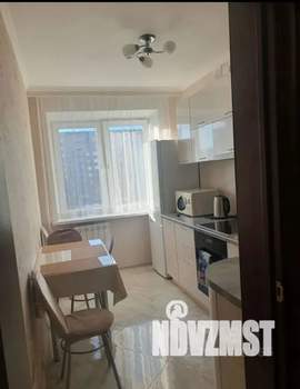 1-к квартира, посуточно, 45м2, 4/16 этаж