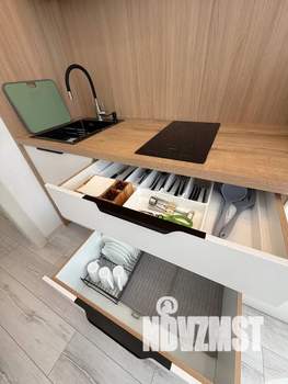 Студия квартира, посуточно, 26м2, 15/25 этаж