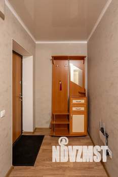 1-к квартира, посуточно, 42м2, 1/10 этаж