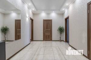 3-к квартира, посуточно, 140м2, 1/1 этаж