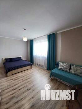 1-к квартира, посуточно, 56м2, 1/1 этаж