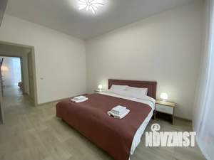 2-к квартира, посуточно, 79м2, 4/4 этаж