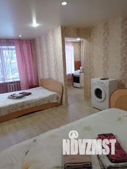 1-к квартира, посуточно, 30м2, 2/5 этаж
