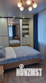 2-к квартира, посуточно, 45м2, 4/5 этаж