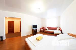 2-к квартира, посуточно, 60м2, 9/14 этаж