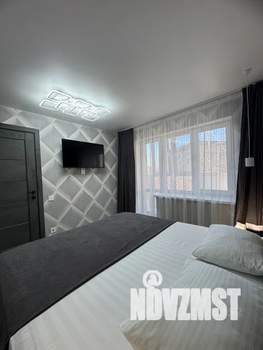 2-к квартира, посуточно, 45м2, 5/5 этаж