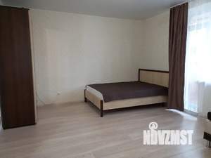 Студия квартира, посуточно, 32м2, 12/17 этаж