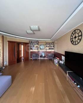 3-к квартира, на длительный срок, 113м2, 3/9 этаж