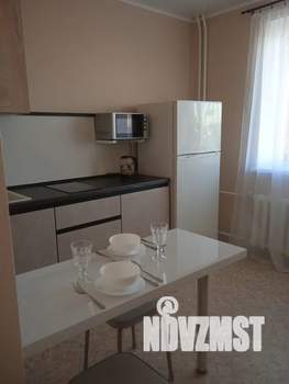 1-к квартира, посуточно, 40м2, 13/14 этаж