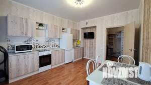 1-к квартира, посуточно, 50м2, 1/16 этаж