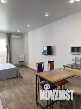 Студия квартира, посуточно, 37м2, 7/17 этаж