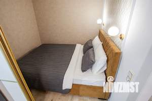 Студия квартира, посуточно, 34м2, 5/19 этаж