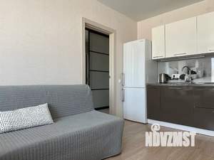 Студия квартира, посуточно, 32м2, 15/17 этаж