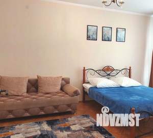 1-к квартира, посуточно, 42м2, 1/1 этаж