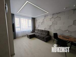 2-к квартира, посуточно, 38м2, 8/17 этаж