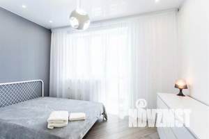 1-к квартира, посуточно, 32м2, 7/17 этаж