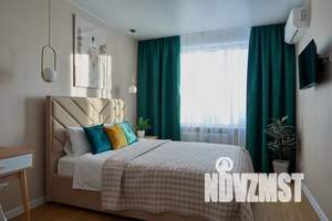 1-к квартира, посуточно, 36м2, 10/18 этаж