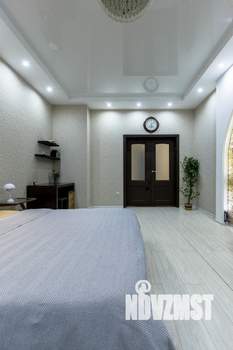 1-к квартира, посуточно, 64м2, 1/1 этаж