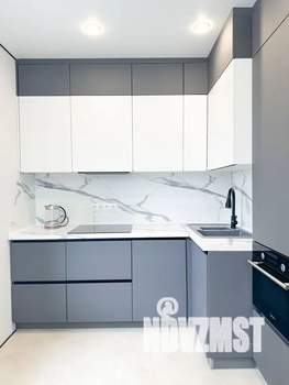 1-к квартира, посуточно, 42м2, 7/25 этаж