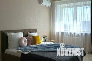 1-к квартира, посуточно, 44м2, 14/16 этаж