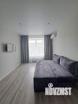 1-к квартира, посуточно, 37м2, 1/1 этаж