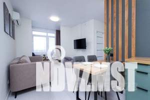 1-к квартира, посуточно, 39м2, 20/25 этаж