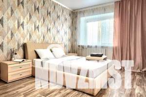 1-к квартира, посуточно, 42м2, 9/16 этаж