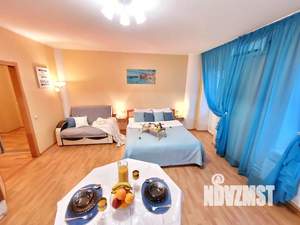 Студия квартира, посуточно, 32м2, 3/15 этаж